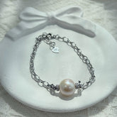 Moonlit Gleam · Large Pearl Bracelet